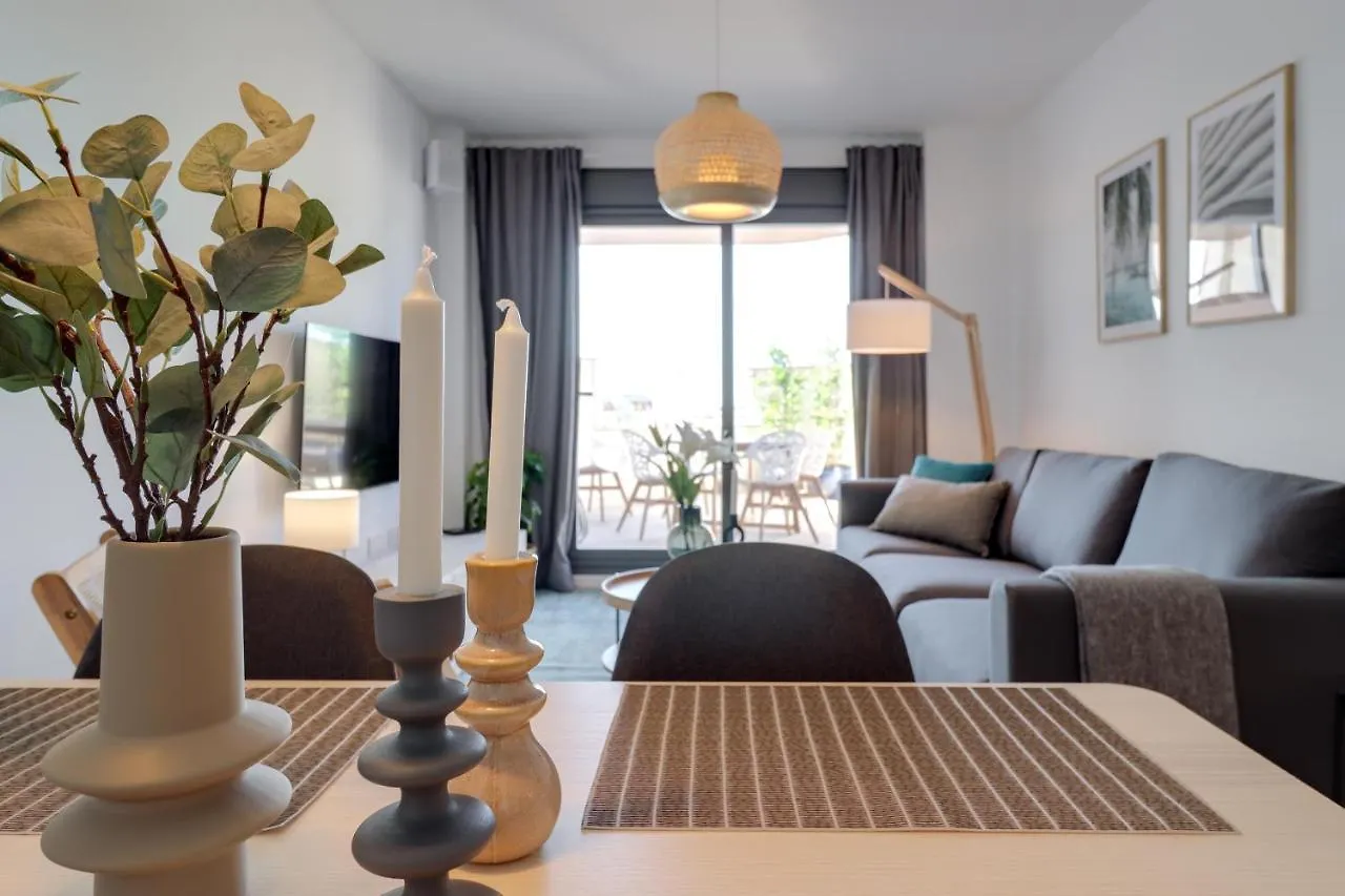 Marinsa Beach, 1 Bedroom With Seaview location